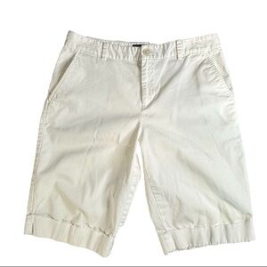 L-RL Lauren Active Ralph Lauren Bermuda‎ Shorts Women’s Off White Cuff Hem Sz 2